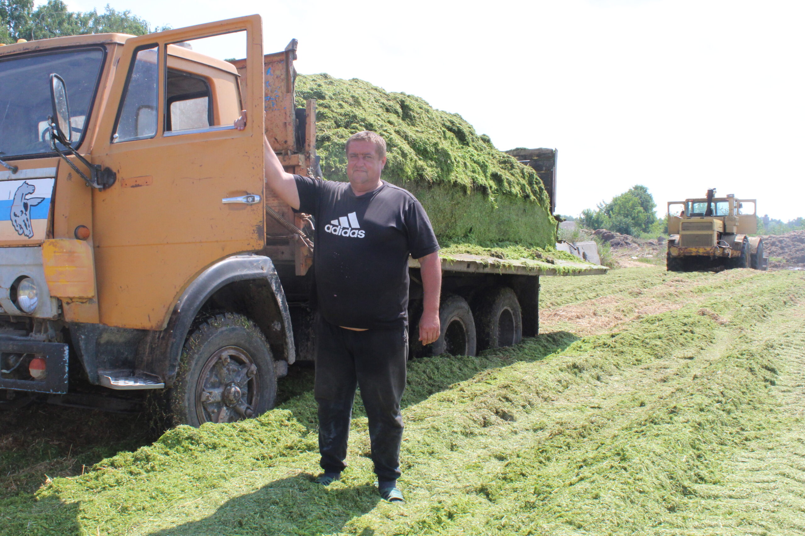 Ни часа простоя в в СПК «Надежда» Гордеевского района