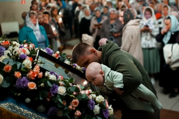 Чудотворную Казанскую икону доставили в Брянск (0+)