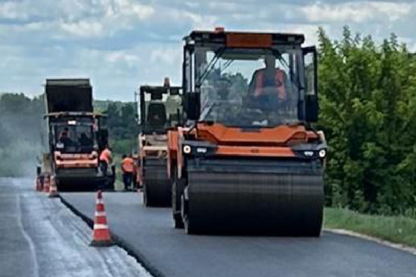 Ремонт участков автодороги Погар-Стародуб продолжается на Брянщине
