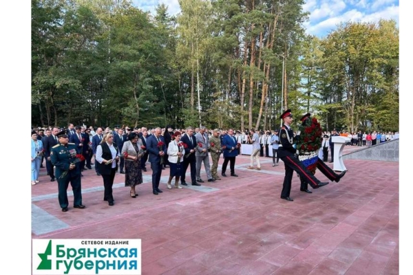 В Брянске открыли после ремонта Воинский мемориал