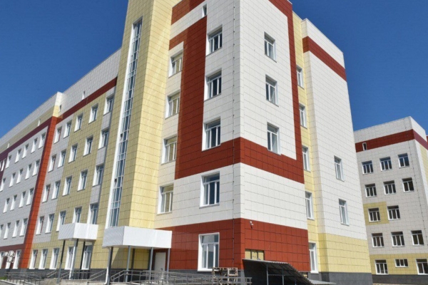 В Брянске готовится к открытию новое здание городской поликлиники №4 на 800 посещений в смену