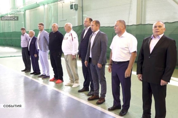 Турнир по теннису «Славянское братство» проходит на Брянщине (6+)