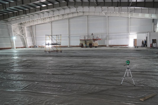 В Бежицком районе Брянска реконструируют ледовый дворец «Пересвет»