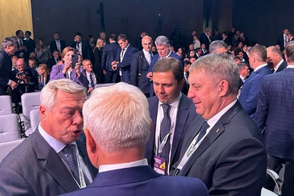 Брянский губернатор на пленарном заседании «Российский агропром – 2030: пути достижения технологического лидерства»