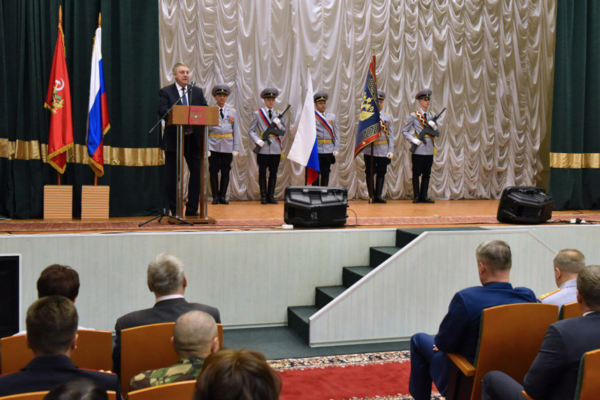 Брянский губернатор поздравил коллектив филиала Орловского юридического института МВД РФ