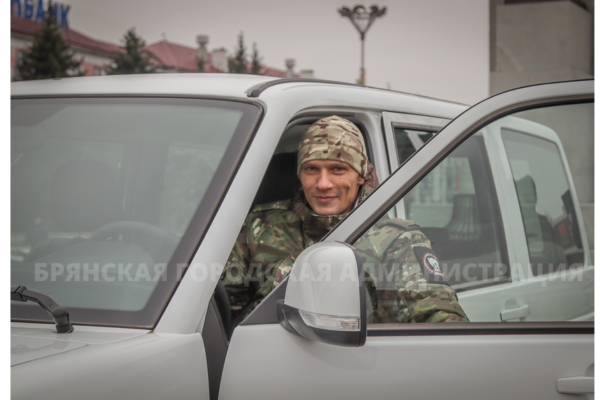 Начальник отдела по транспорту мэрии вступил в ряды «БАРС-Брянск»