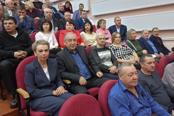 Гордеевская делегация приняла участие в праздновании Дня работника сельского хозяйства