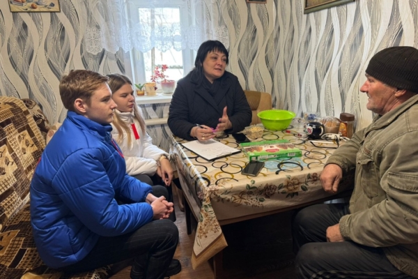 Творишинские волонтеры побывали в гостях у отца участника СВО
