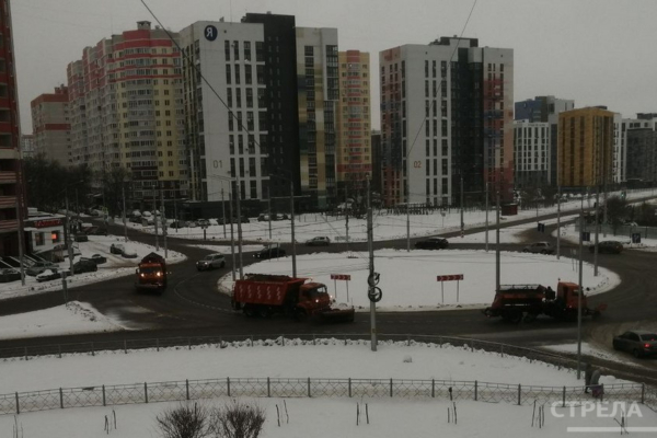 В Брянске продолжается ликвидация последствий снегопада