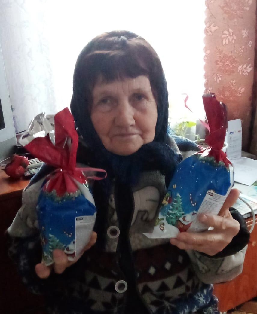 Новогодние подарки от Благотворительного фонда «Старость в радость»