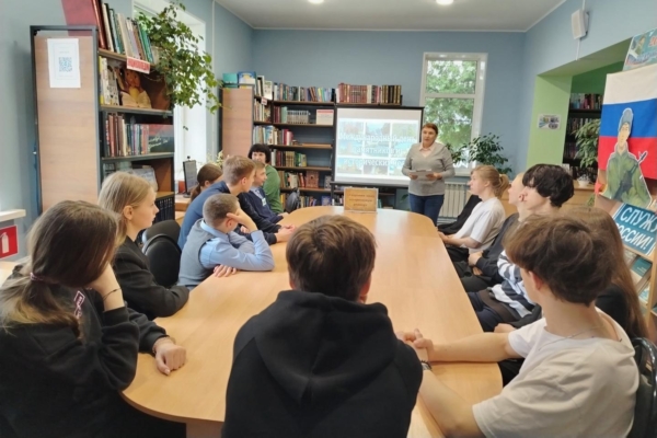 Гордеевским школьникам рассказали об исторических и археологических памятниках