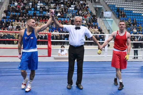 Турнир по боксу среди сотрудников силовых ведомств России и Беларуси открылся в Брянске