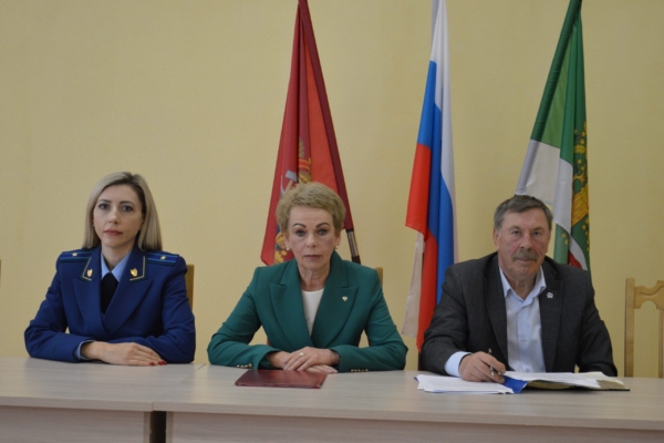 Глава администрации Гордеевского района отчиталась о своей деятельности за 2024 год