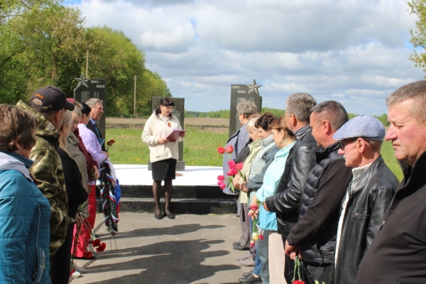 Памятный митинг прошел в д.Староновицкая Гордеевского района