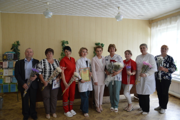 В Гордеевской ЦРБ чествовали медицинских работников