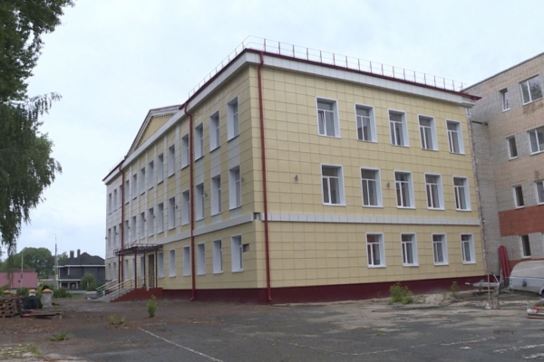 Капремонт трех образовательных учреждений завершается в Брянске