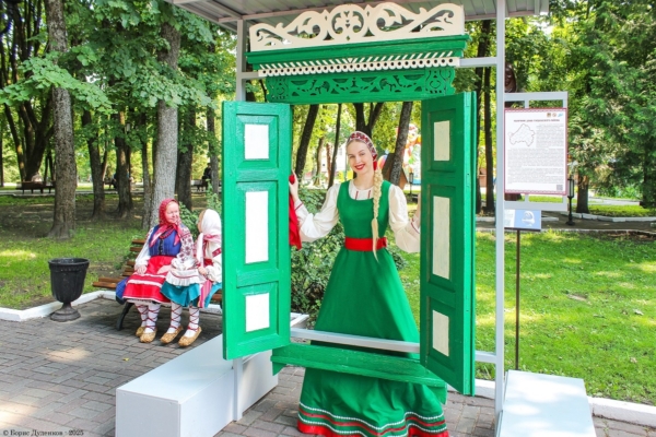 Старинные резные наличники — красота деревянного зодчества