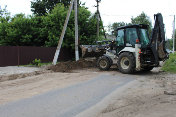 В Стародубе Брянской области капитально ремонтируют водопроводную сеть