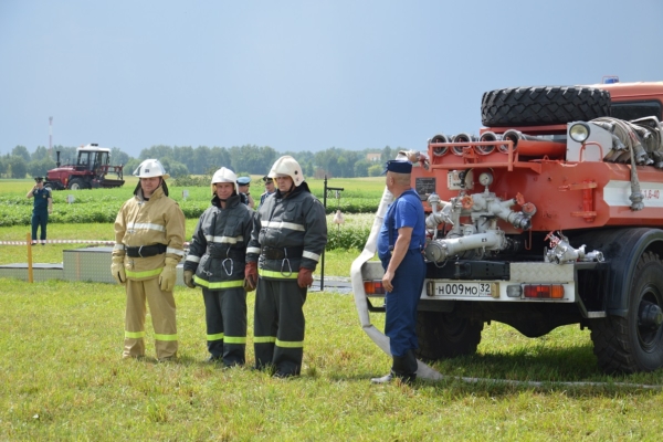 Добровольные пожарных команды соревновались за звание лучших