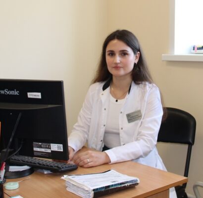 Как знания, полученные за годы учёбы, помогают в работе, рассказала врач-эндокринолог Красногорской ЦРБ выпускница ординатуры первого Сеченовского