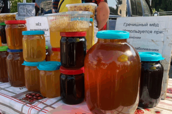 На Брянщине жители празднуют Медовый Спас