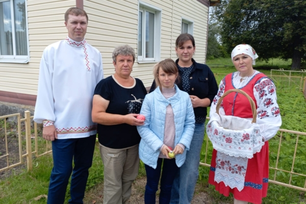 В Творишино отметили Яблочный спас