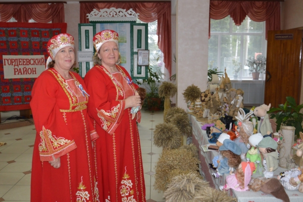 Хранители и создатели культуры