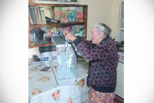 Голосование на дому: забота о каждом избирателе