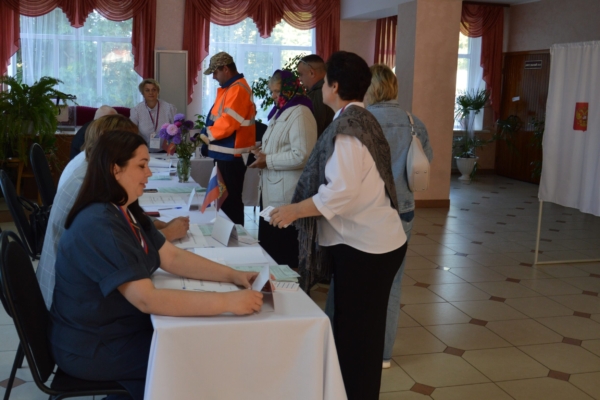 В Гордеевском районе идёт первый день голосования