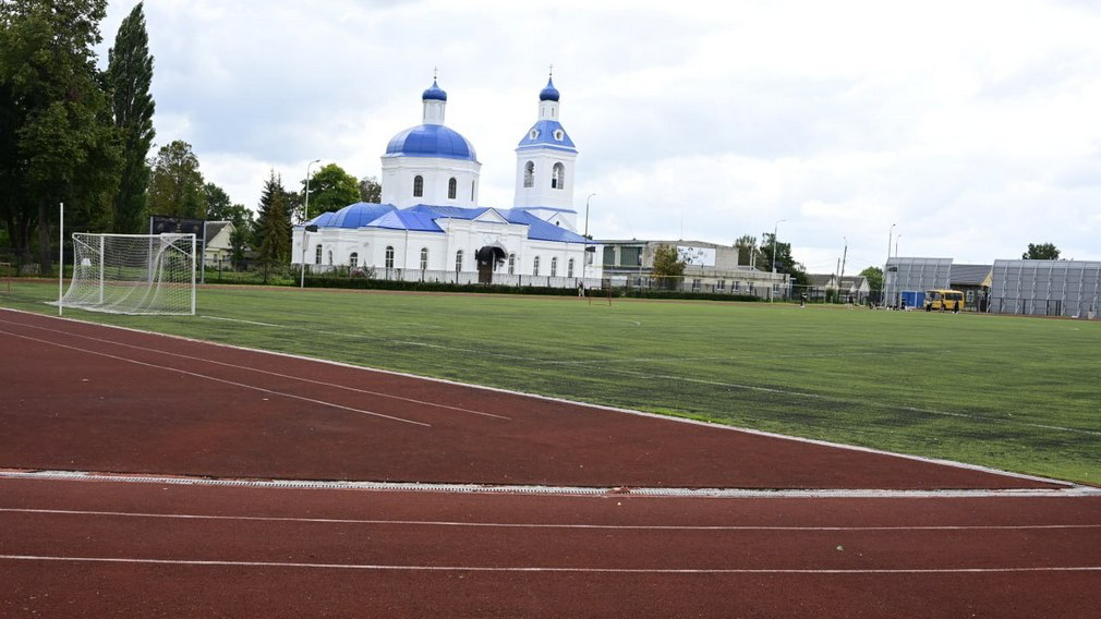 В брянском Трубчевске стадион «Нерусса» поддерживается в хорошем состоянии