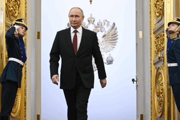 Глава Брянщины поблагодарил Президента России в день его рождения за внимание к региону