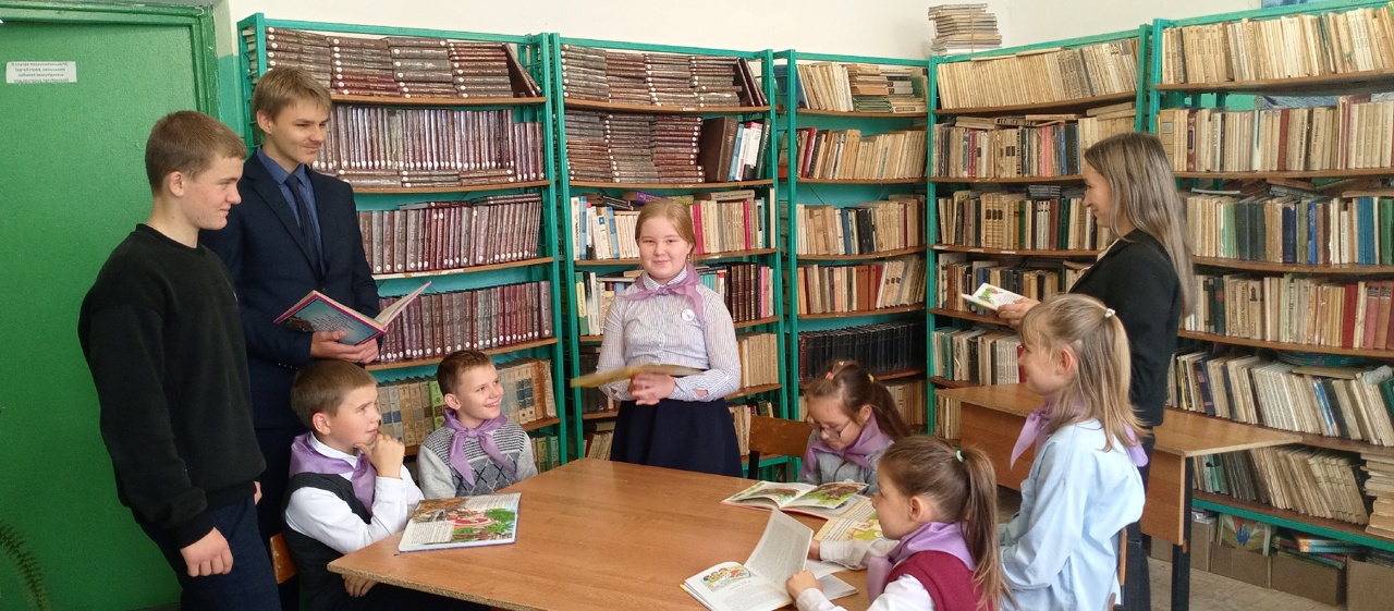 Заседание книжного клуба  в Петровобудской школе