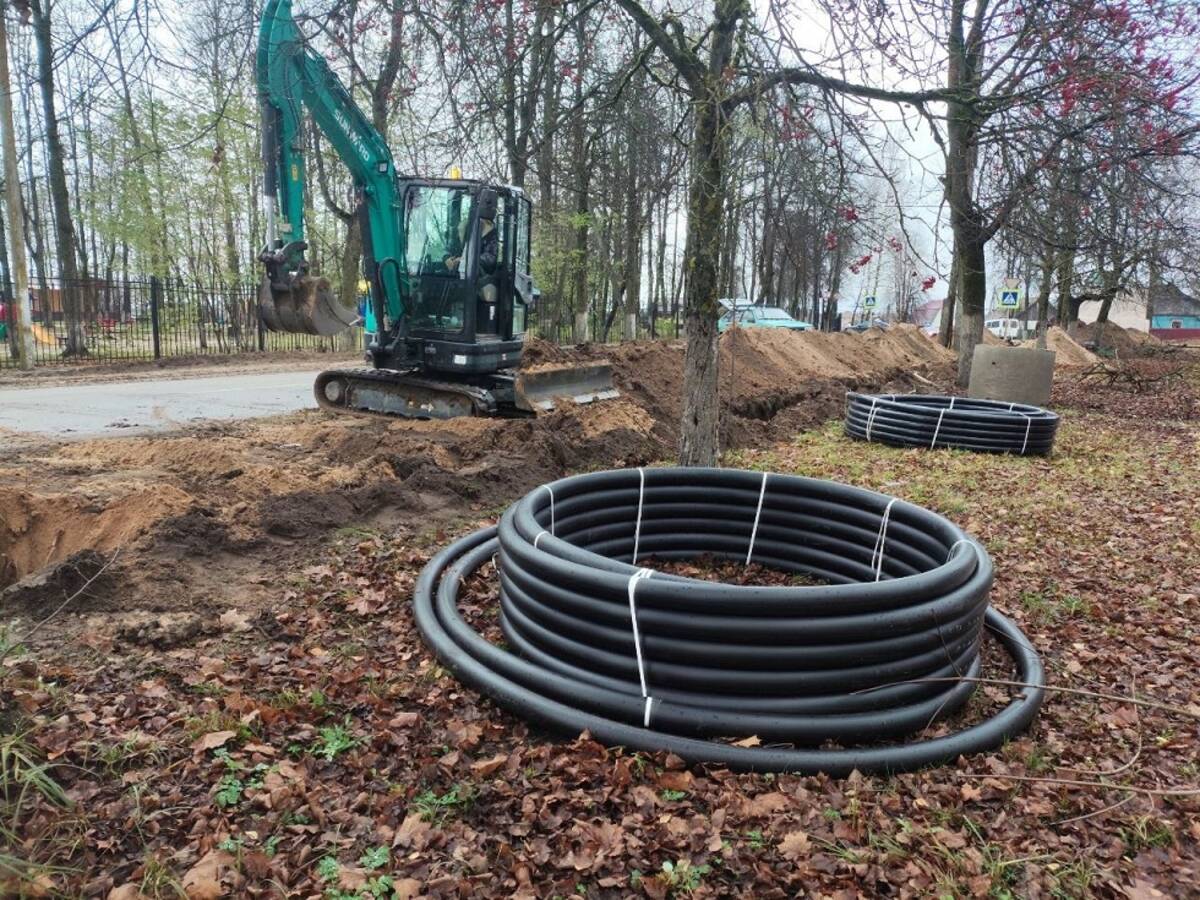 В брянской Клетне реконструируют водопроводные сети