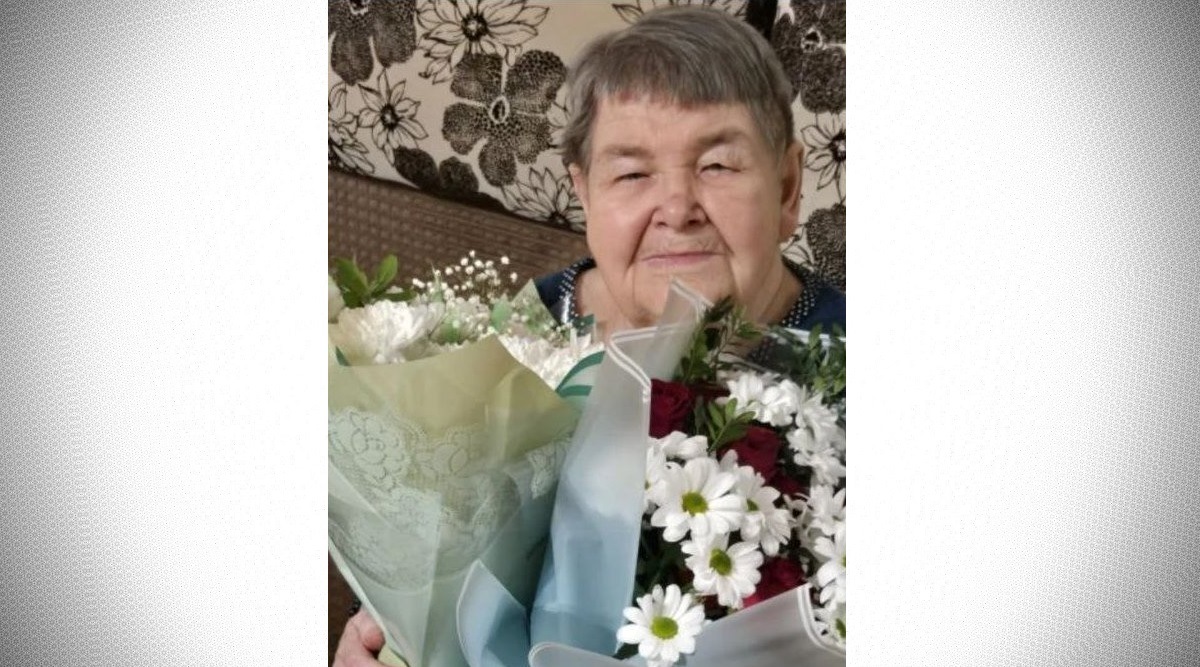 Её труд, как жизнь,  бесценен!