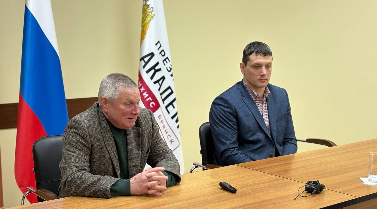 «Брянские Герои» прошли тренинг «Путь к успеху»