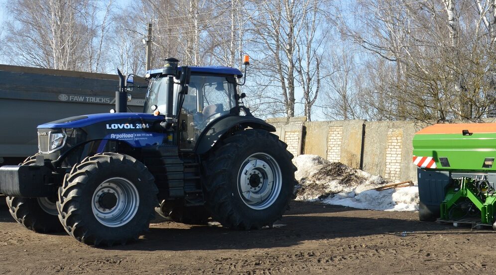 Впереди работа в поле