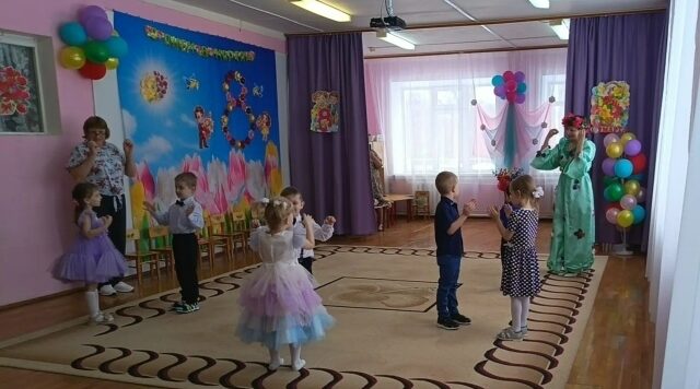 В детском саду прошли праздничные утренники, посвященные Международному женскому дню 8 Марта