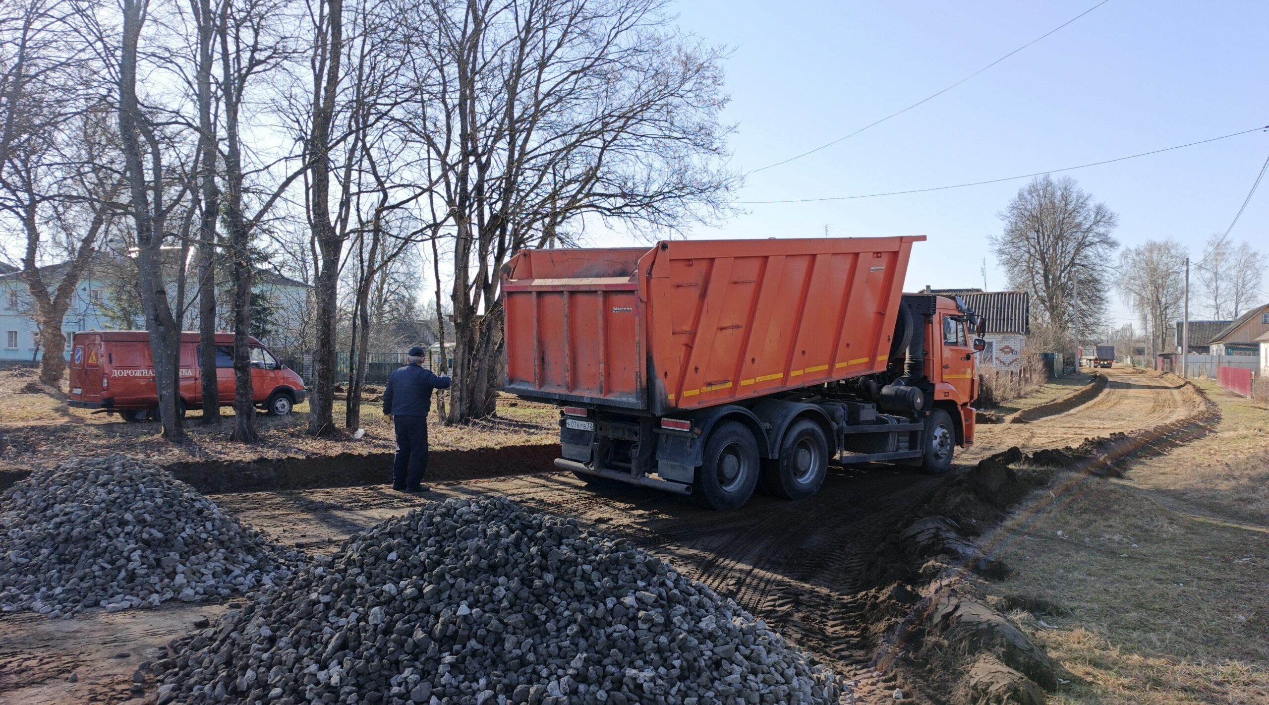 На  Брянщине в Дубровке начался  дорожный ремонт