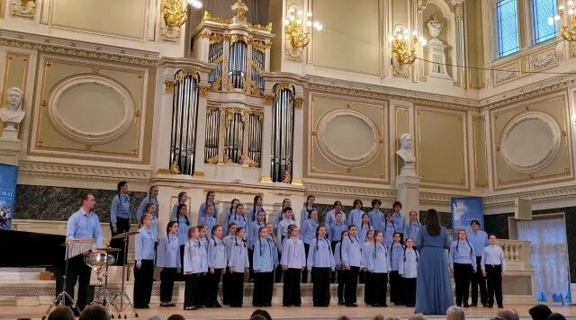 Брянские хор и вокальный ансамбль стали победителями в 11-го детско-юношеского хорового чемпионата