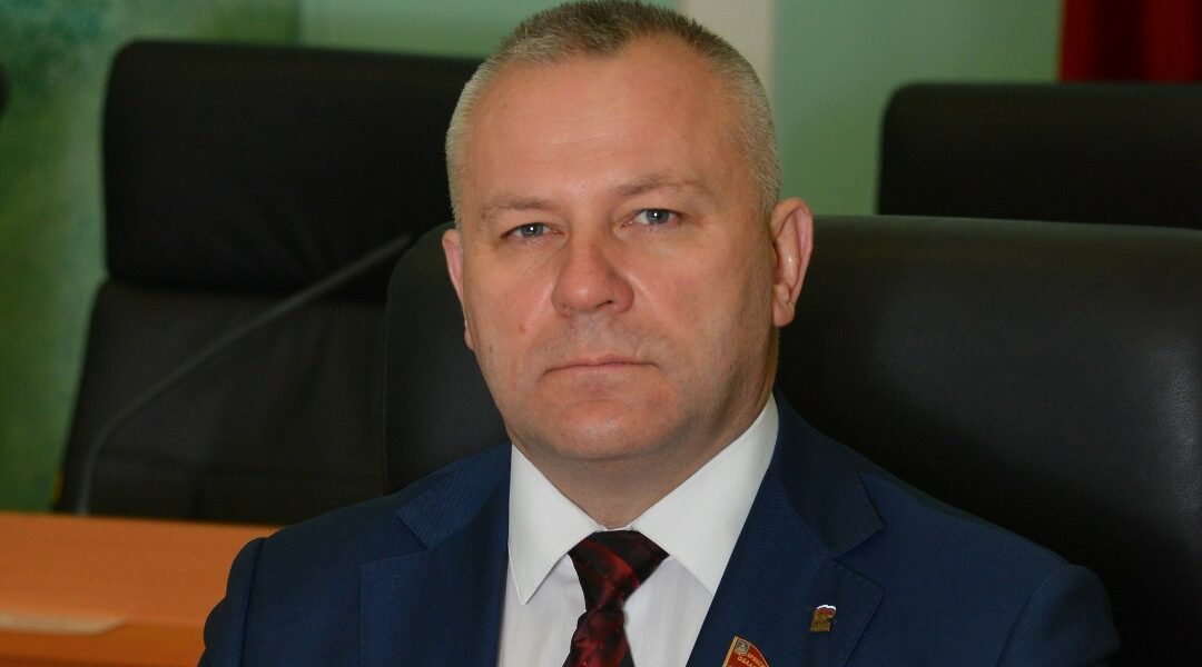 О новых мерах поддержки семей участников СВО председатель Брянской облдумы Валентин Суббот