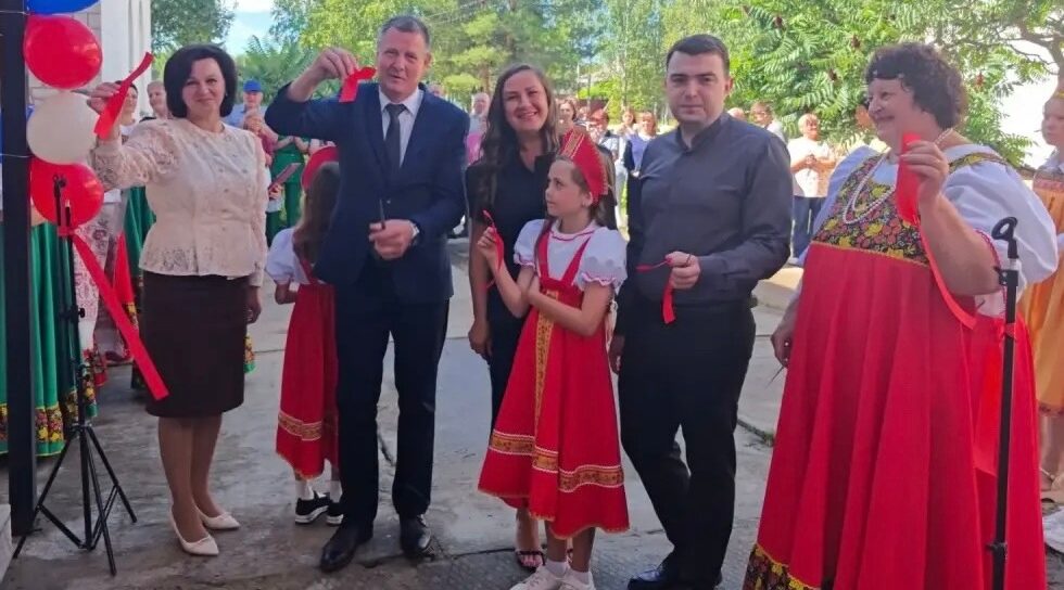 В посёлке Мирный Клетнянского района открылся обновлённый сельский дом культуры.