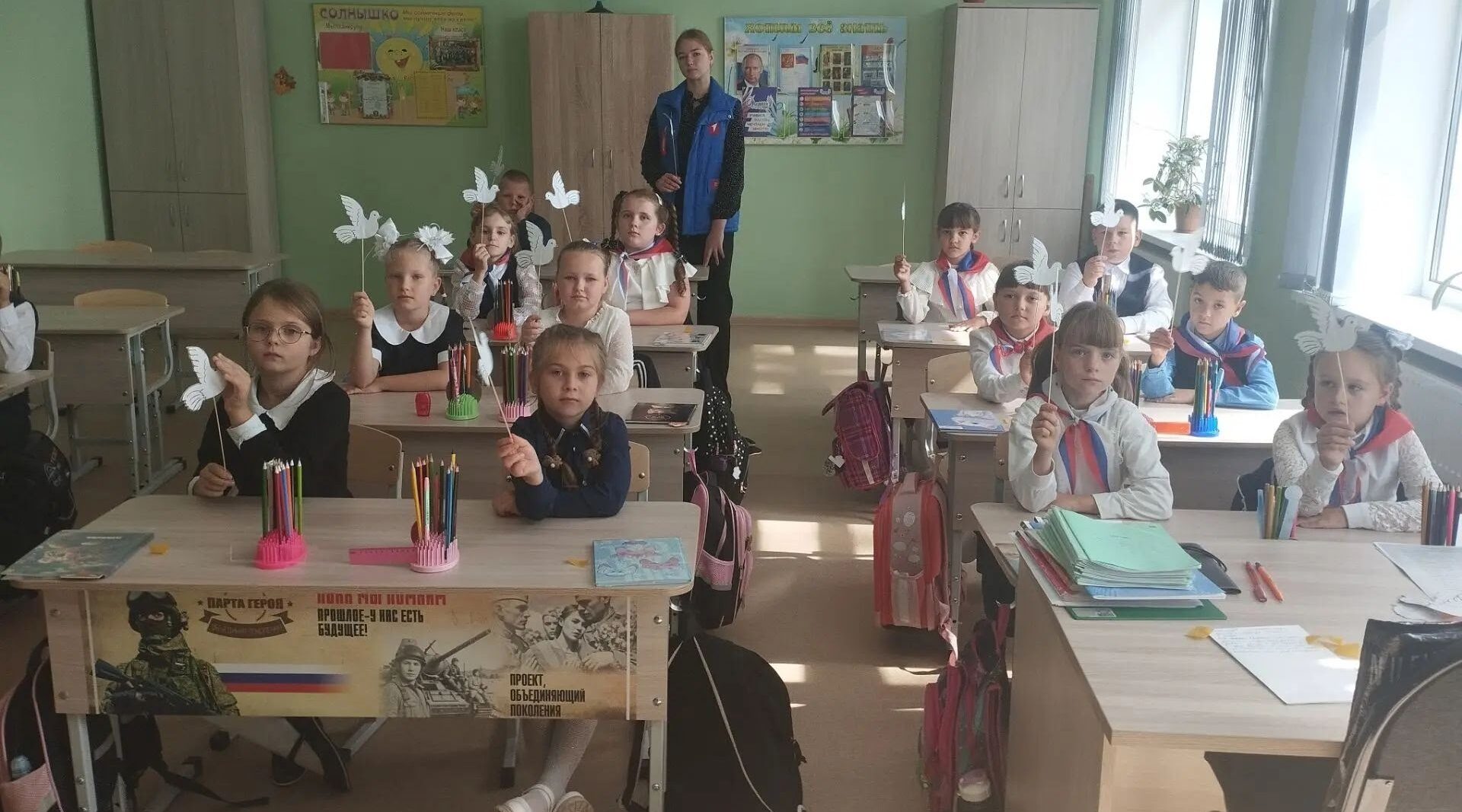 В Гордеевской школе состоялась акция «Голубь мира»