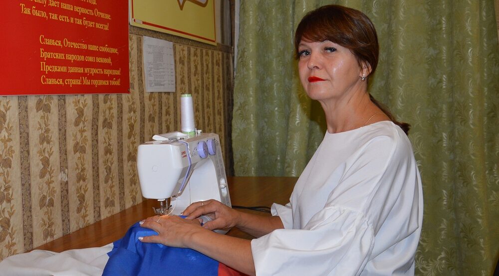 На все руки мастерица