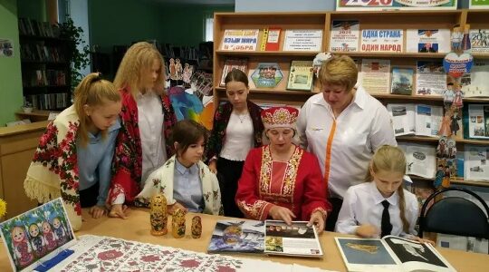 Фольклорный час «Матрёшка – душа России»