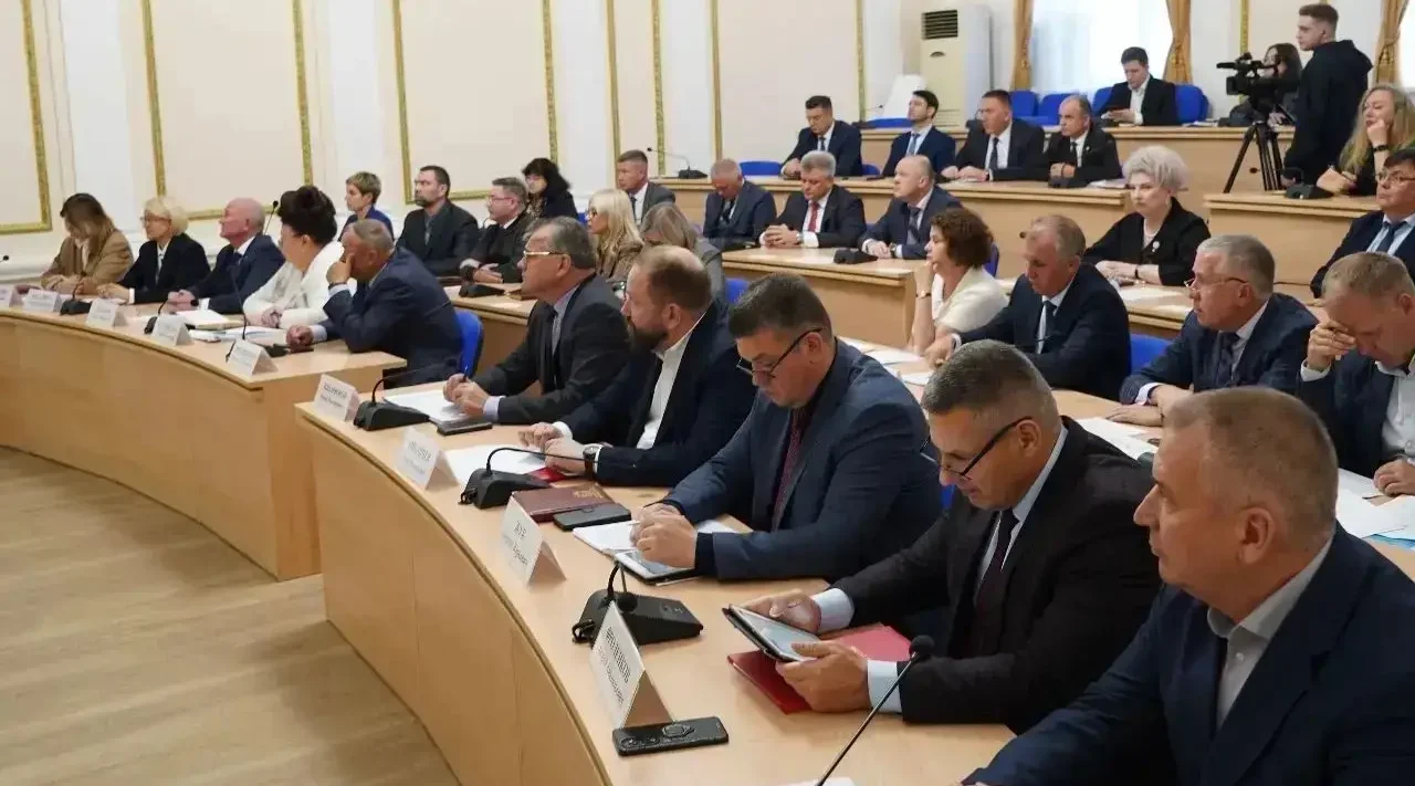 В Брянске состоялось заседание Правительство Брянской области