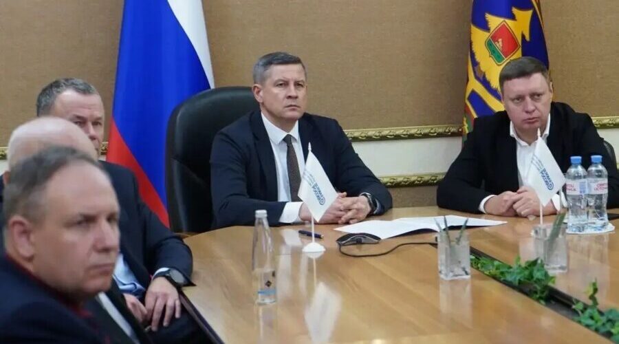 Глава Брянщины  принял участие в режиме видеосвязи с Президентом Российской Федерации