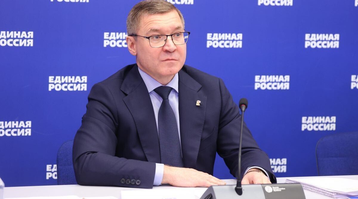 Владимир Якушев поздравил Брянское региональное отделение «Единой России» с победой на выборах